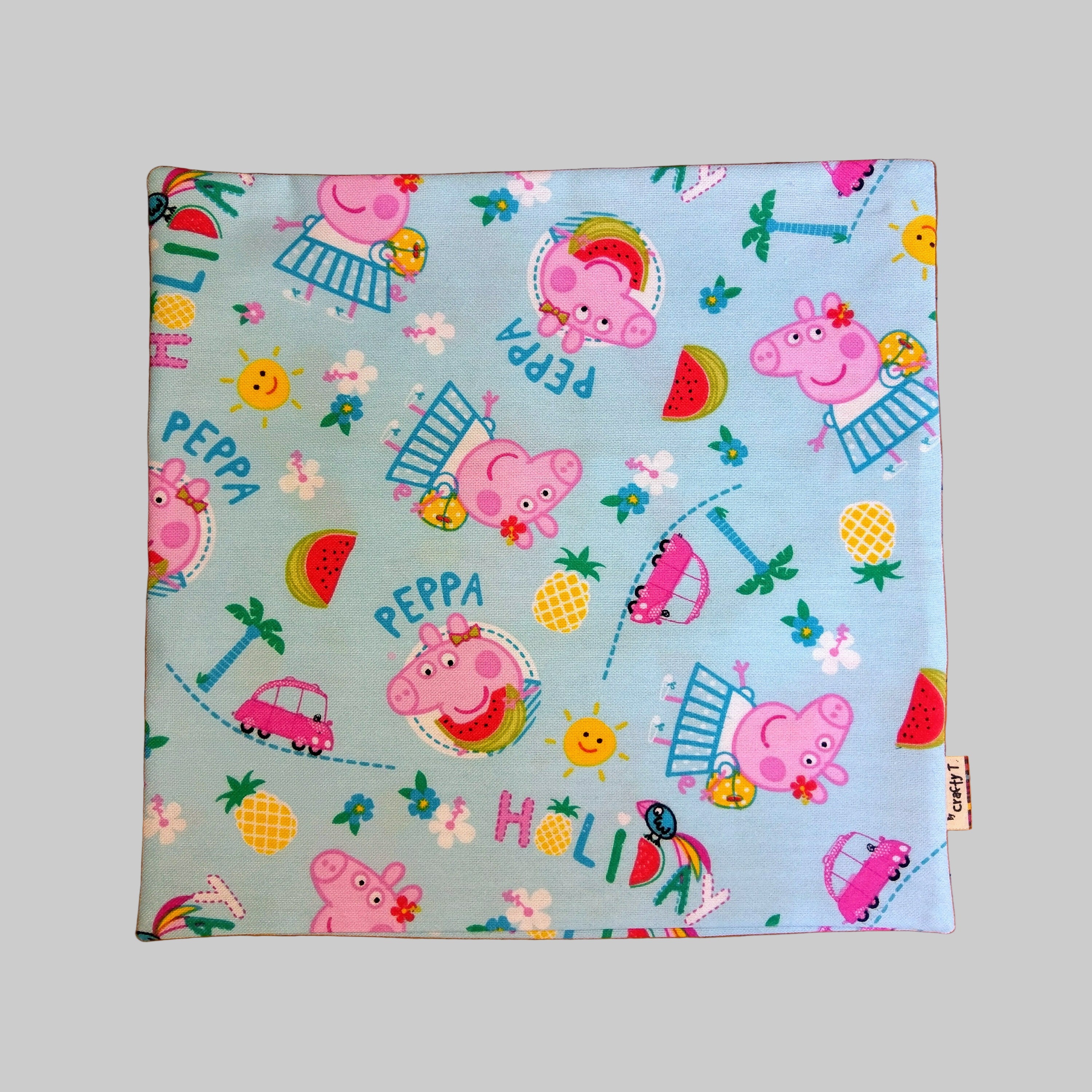 Peppa Pig holiday cushion cover