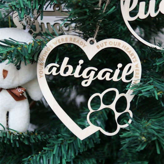 Christmas Tree Wooden Pendant – Personalised Pet Name Decoration