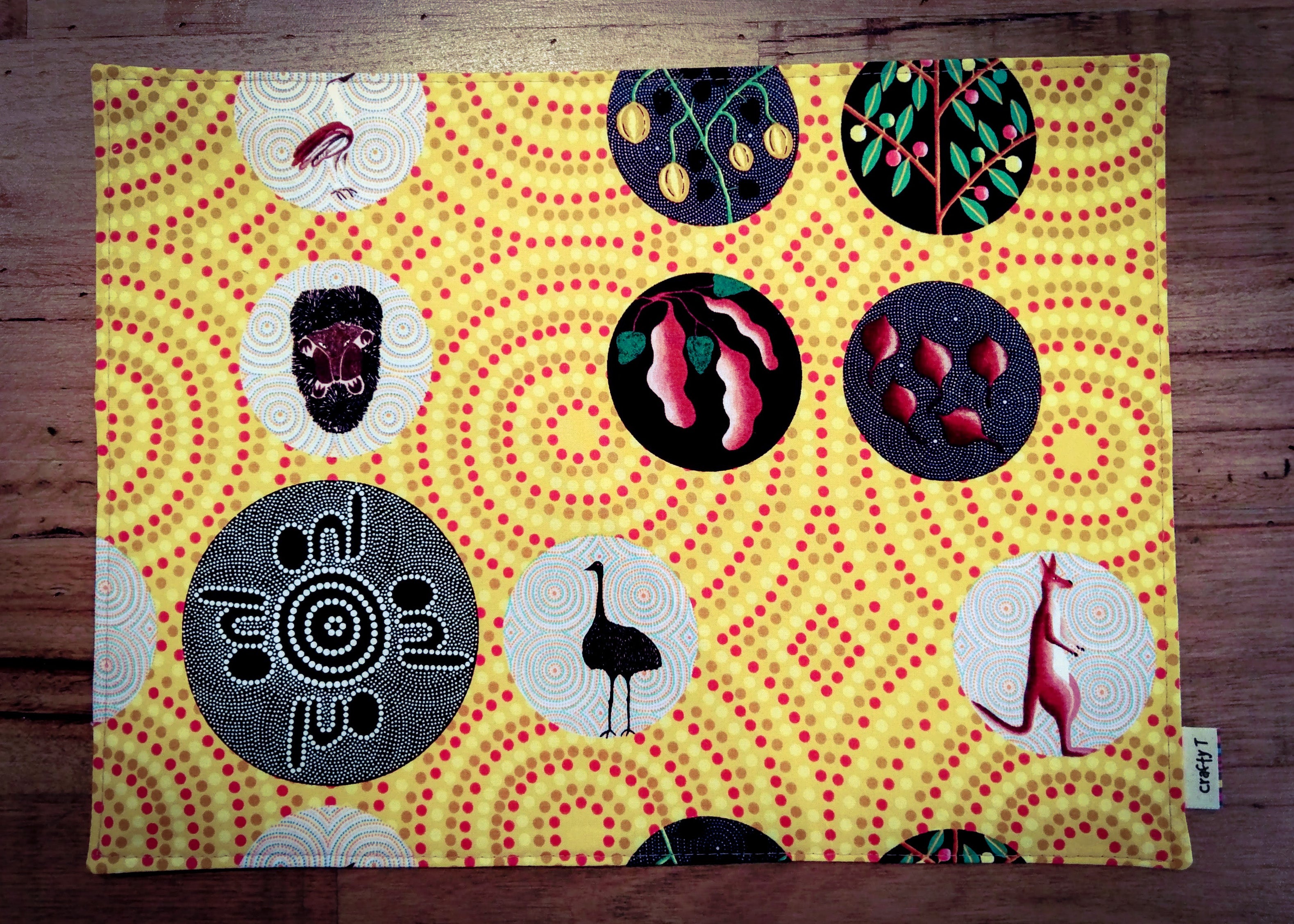 Placemat: Bush Tucker with Wild Fig Yellow / Linen cotton - Harlan House & Home